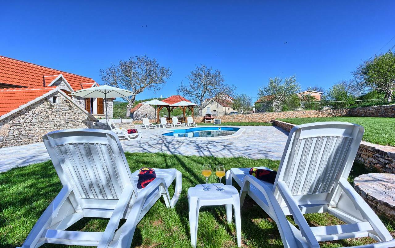 Dalmatia Stone House - Heated Pool Pensionat Biorine Exteriör bild