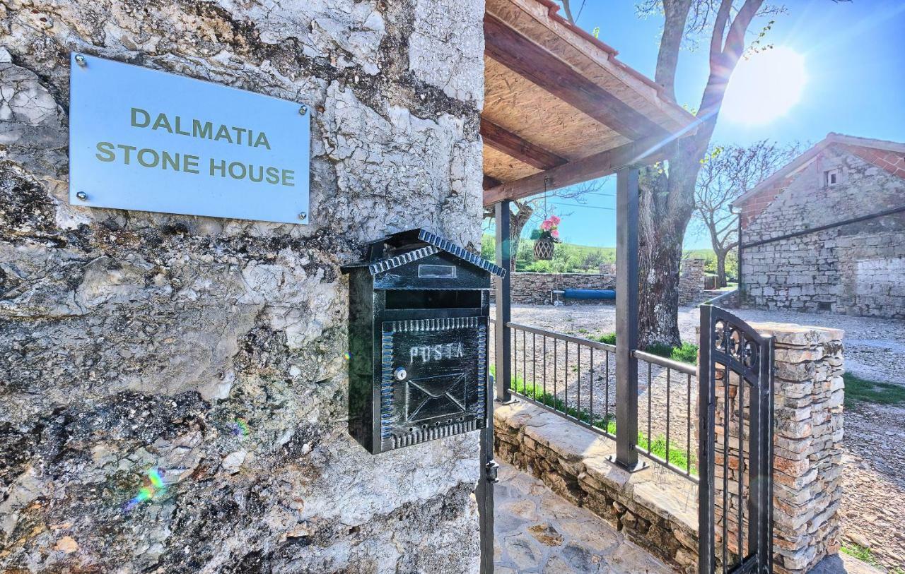 Dalmatia Stone House - Heated Pool Pensionat Biorine Exteriör bild