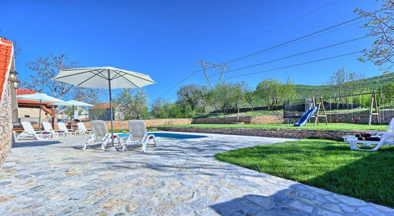 Dalmatia Stone House - Heated Pool Pensionat Biorine Exteriör bild