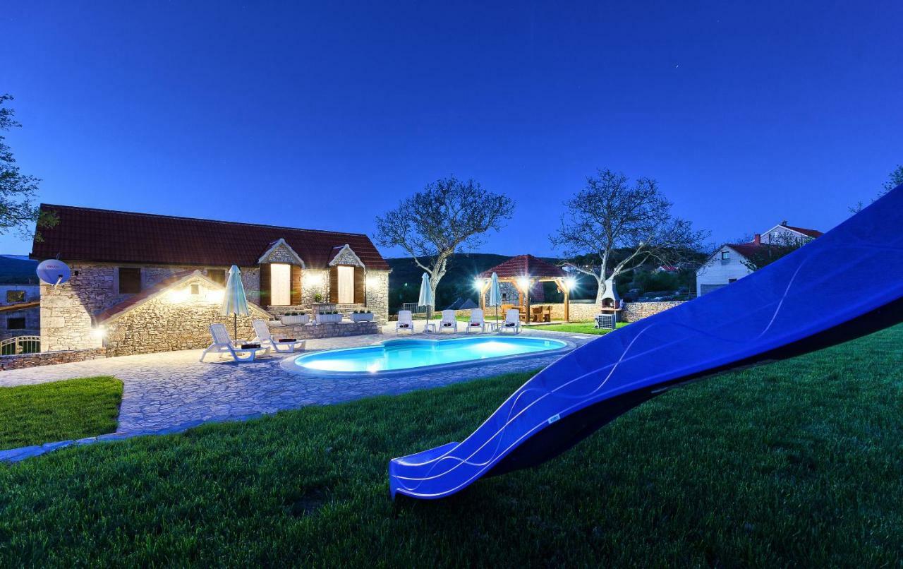 Dalmatia Stone House - Heated Pool Pensionat Biorine Exteriör bild