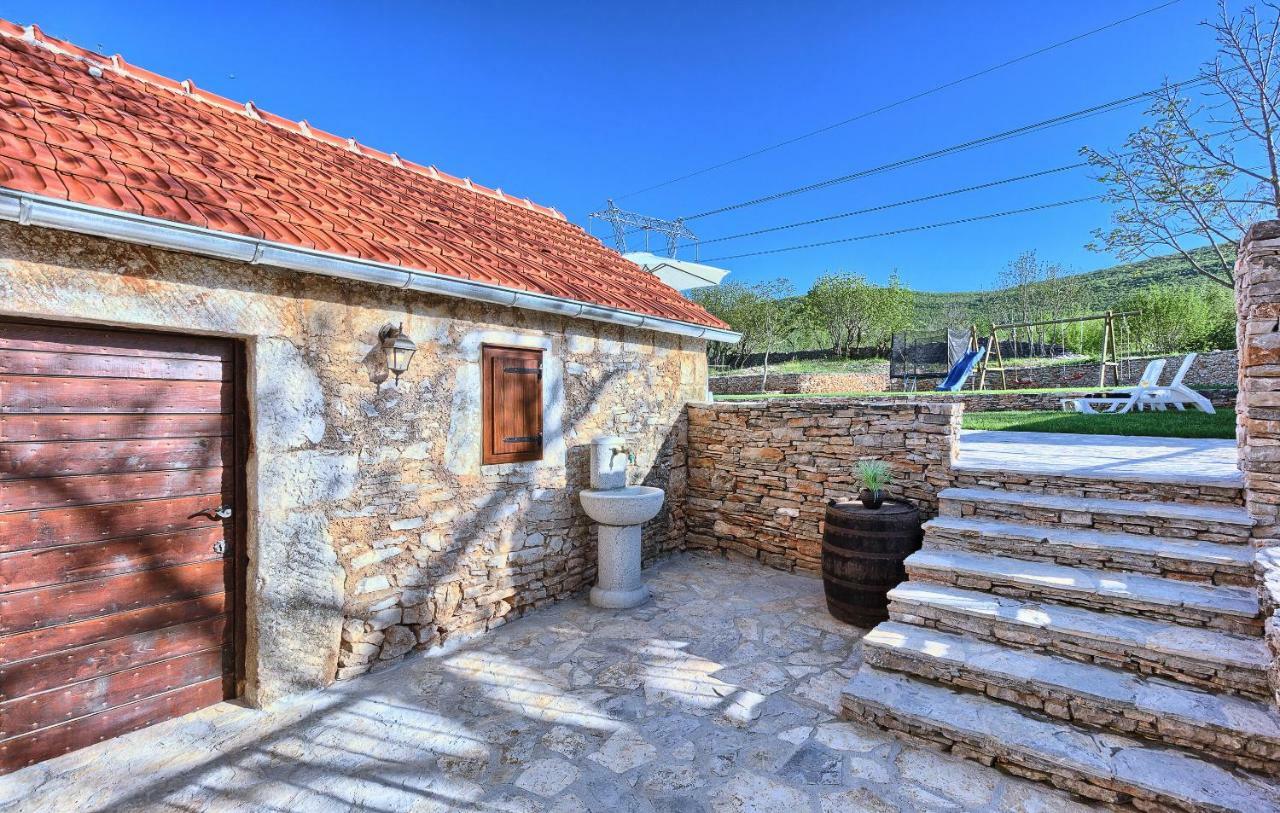 Dalmatia Stone House - Heated Pool Pensionat Biorine Exteriör bild