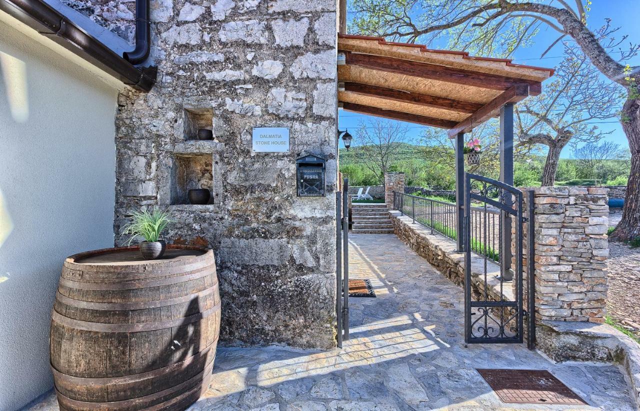 Dalmatia Stone House - Heated Pool Pensionat Biorine Exteriör bild