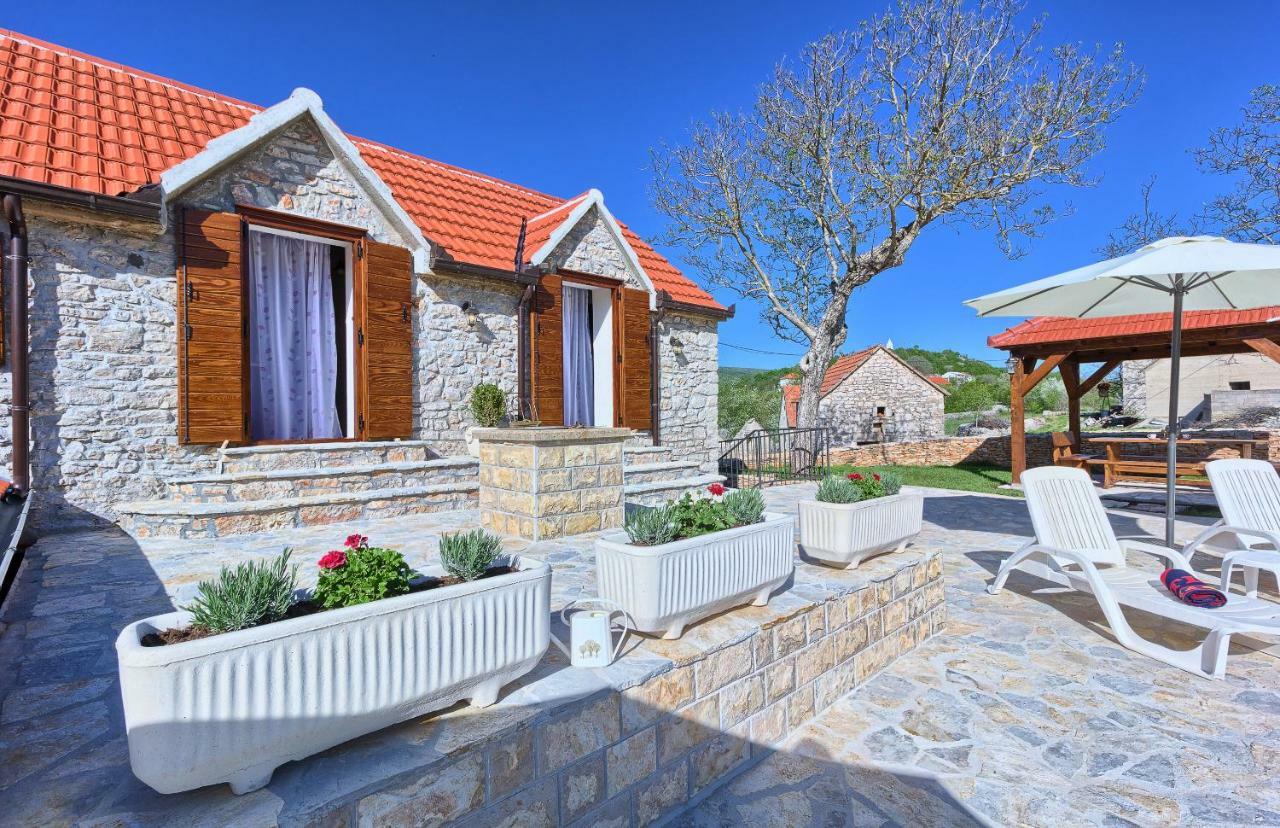 Dalmatia Stone House - Heated Pool Pensionat Biorine Exteriör bild